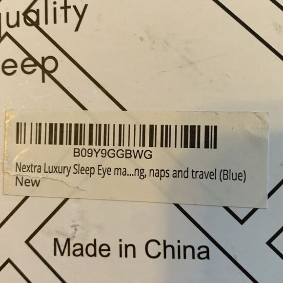 Nextra Luxury Sleep Silky Mask & ear plugs - Picture 2 of 5